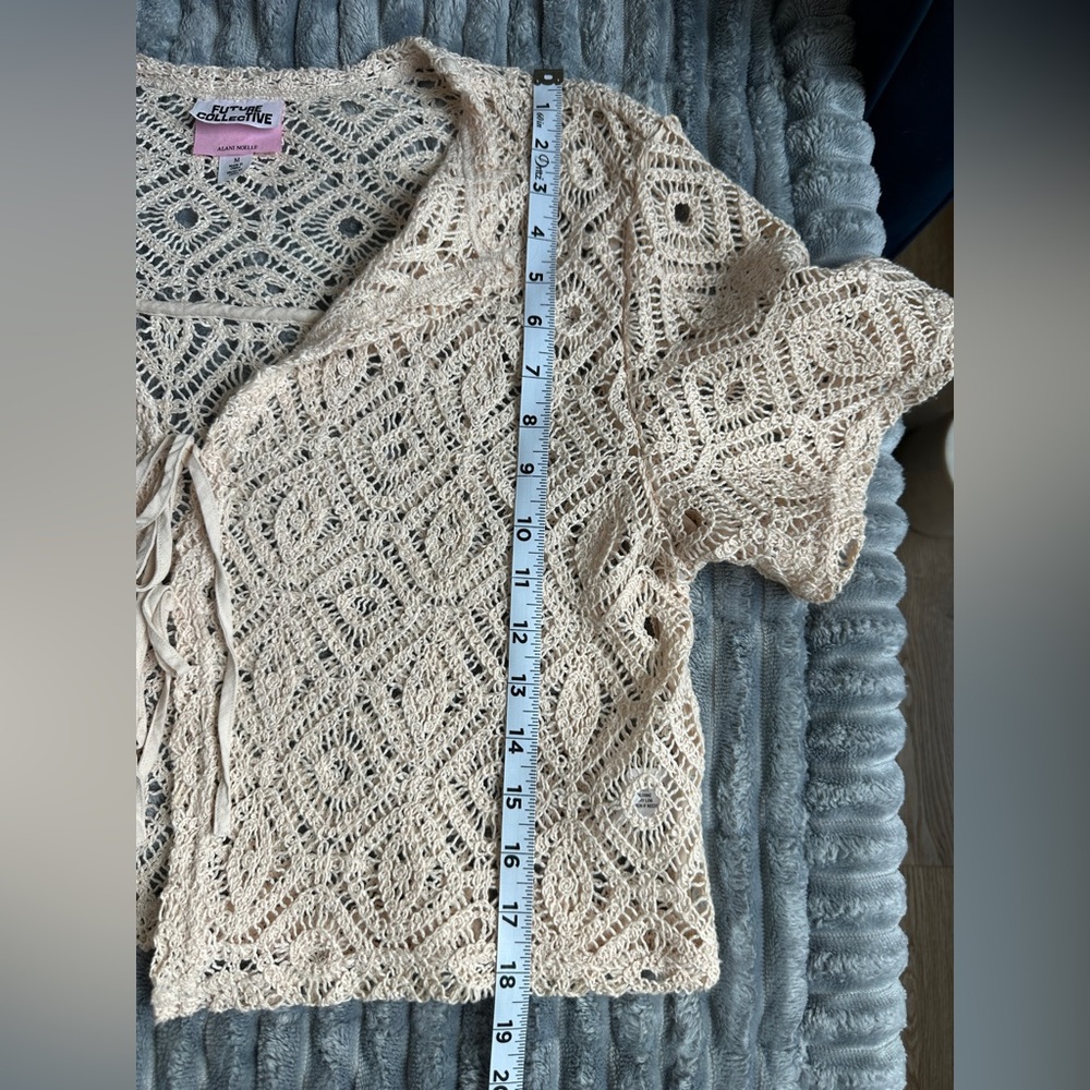Future collective boho boxy cropped tie front crochet lace top - Picture 6 of 6